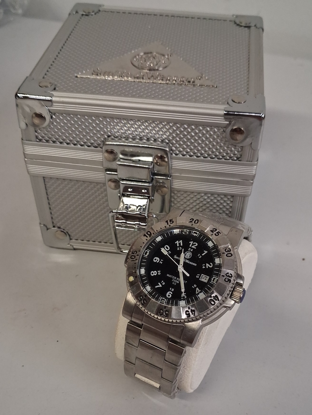 NWT Smith & Wesson Aviator Stainless Steel Tritium Watch